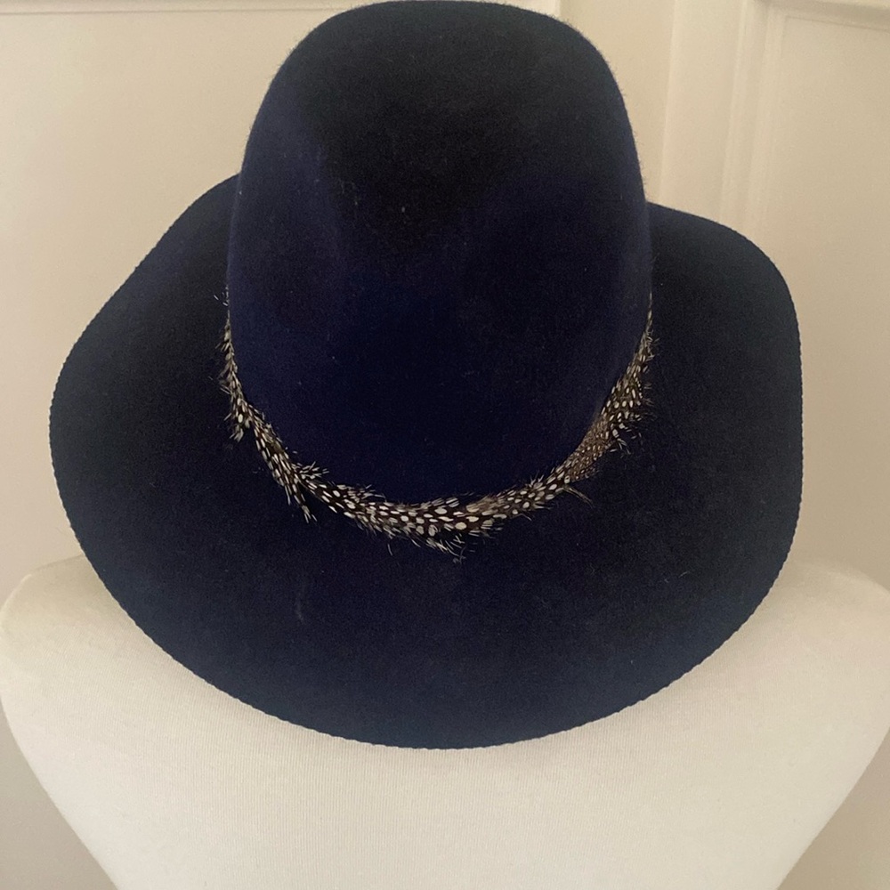 August wool felt fedora